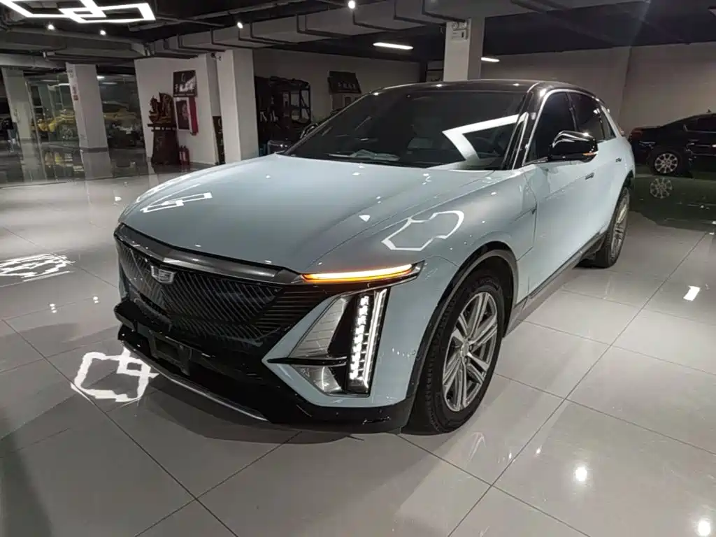 Cadillac Lyriq — миниатюра 2