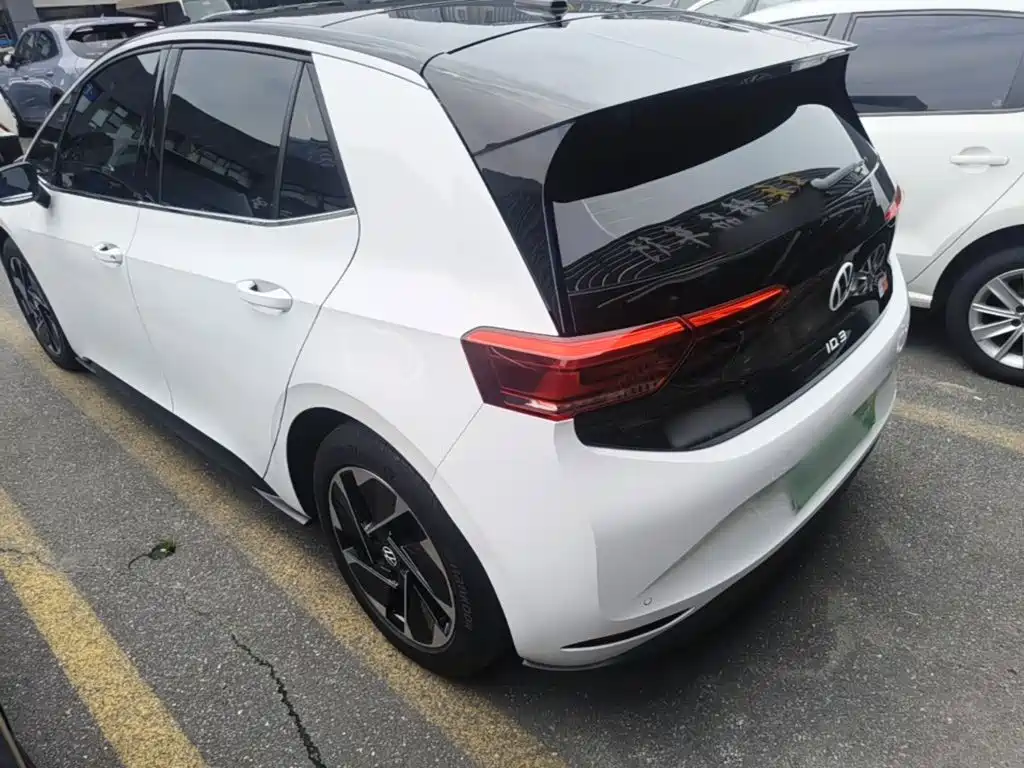 Volkswagen ID.3 — миниатюра 5