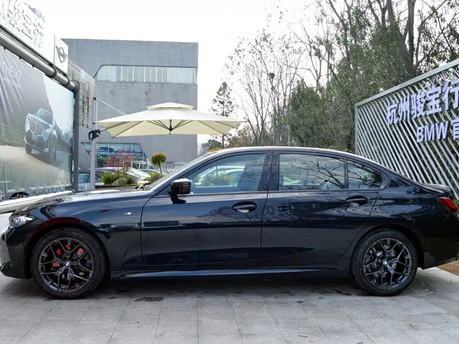 BMW 3 Series — миниатюра 5