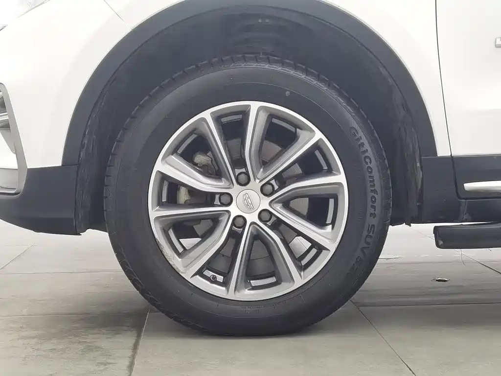 Geely Boyue — миниатюра 17