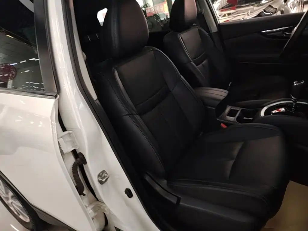 Nissan X-Trail — миниатюра 25