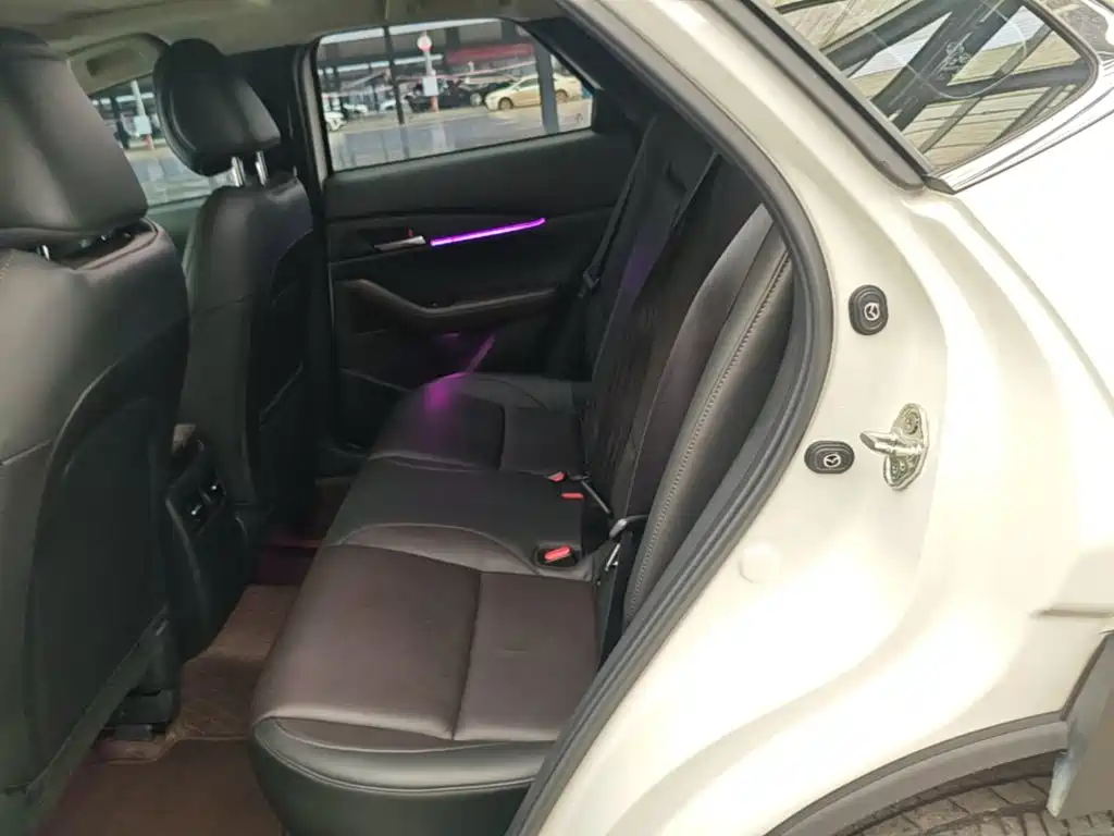 Mazda CX-30 — миниатюра 17