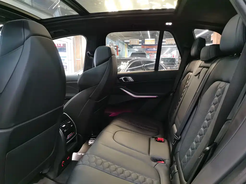BMW X5 M — миниатюра 15