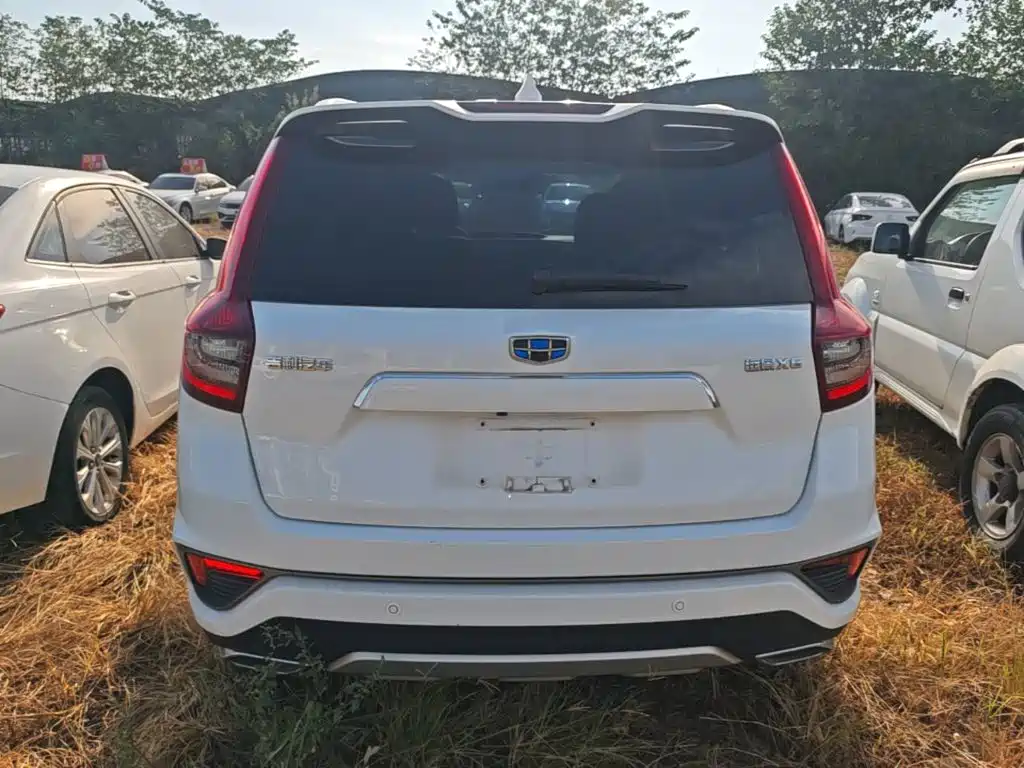 Geely Vision X6 — миниатюра 6