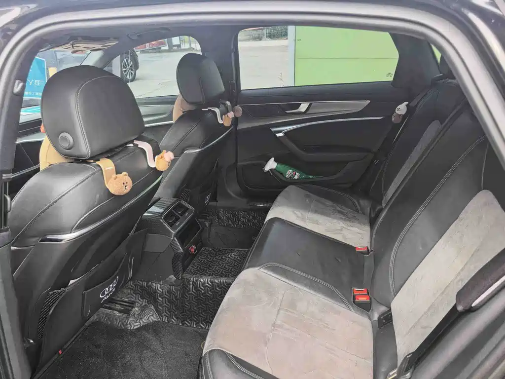 Audi A6L New Energy — миниатюра 3