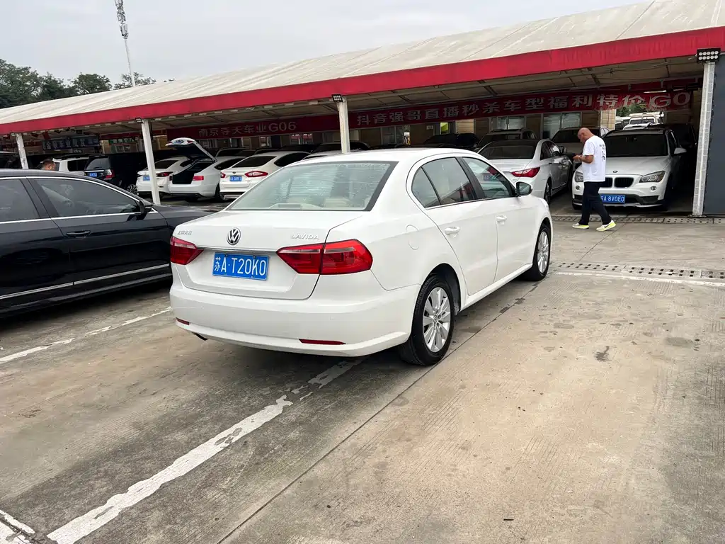Volkswagen Lavida — миниатюра 21