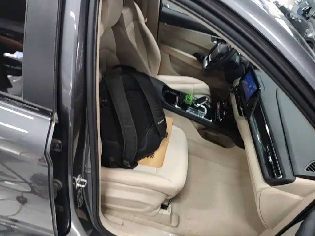 Wuling Victory — миниатюра 25