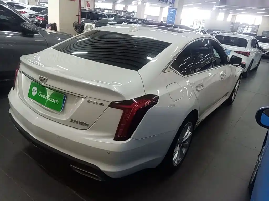 Cadillac CT5 — миниатюра 7