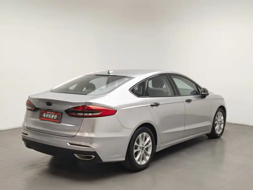 Ford Mondeo — миниатюра 2
