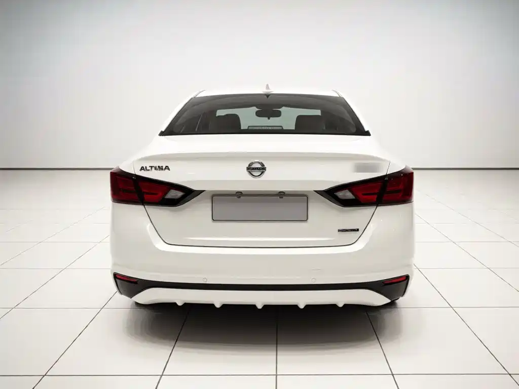 Nissan Teana — миниатюра 5