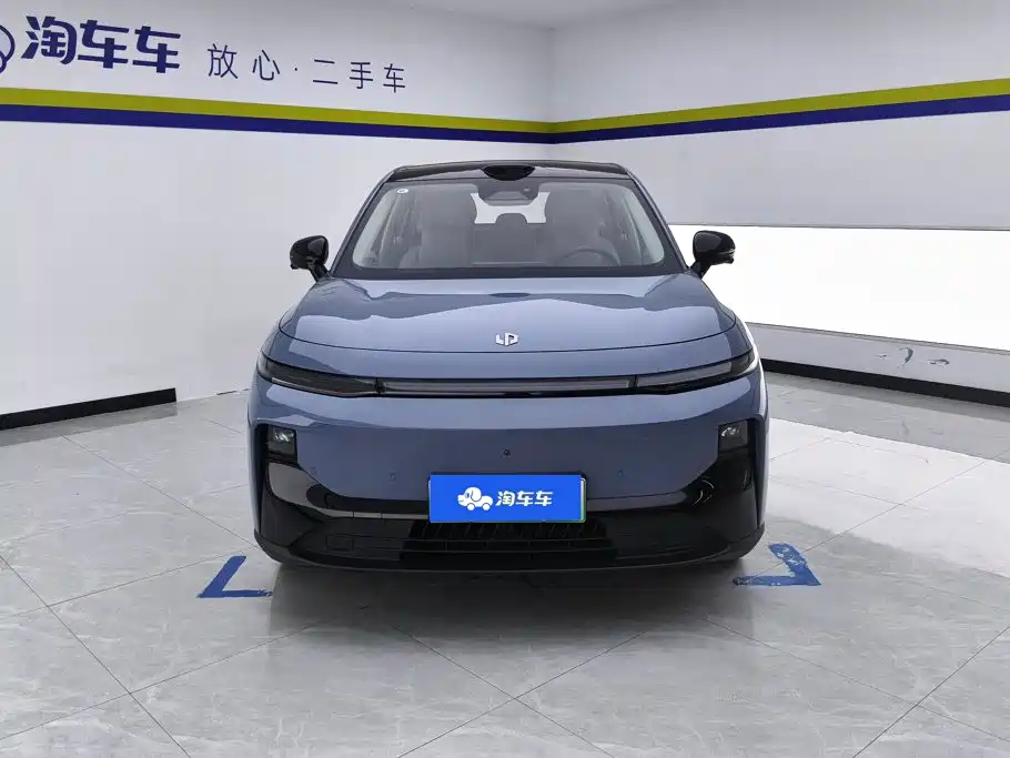 Leapmotor Leapmotor B10 — миниатюра 2