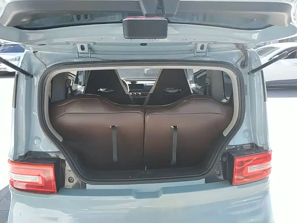 Wuling MINIEV — миниатюра 19