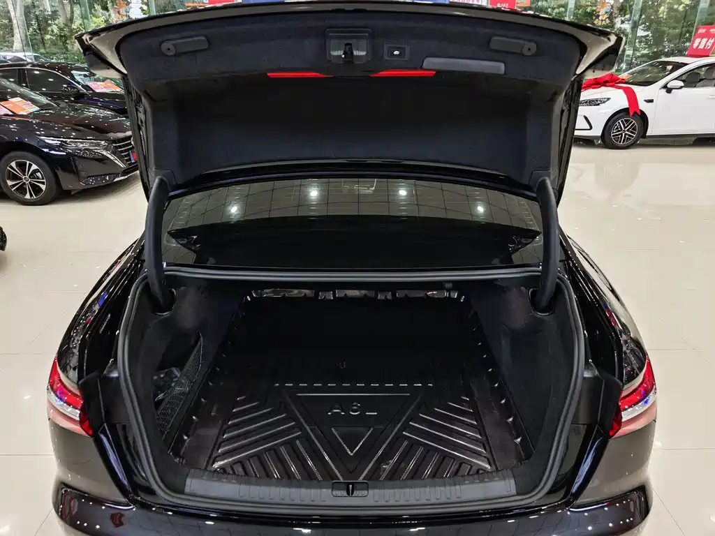 Audi A6L — миниатюра 14