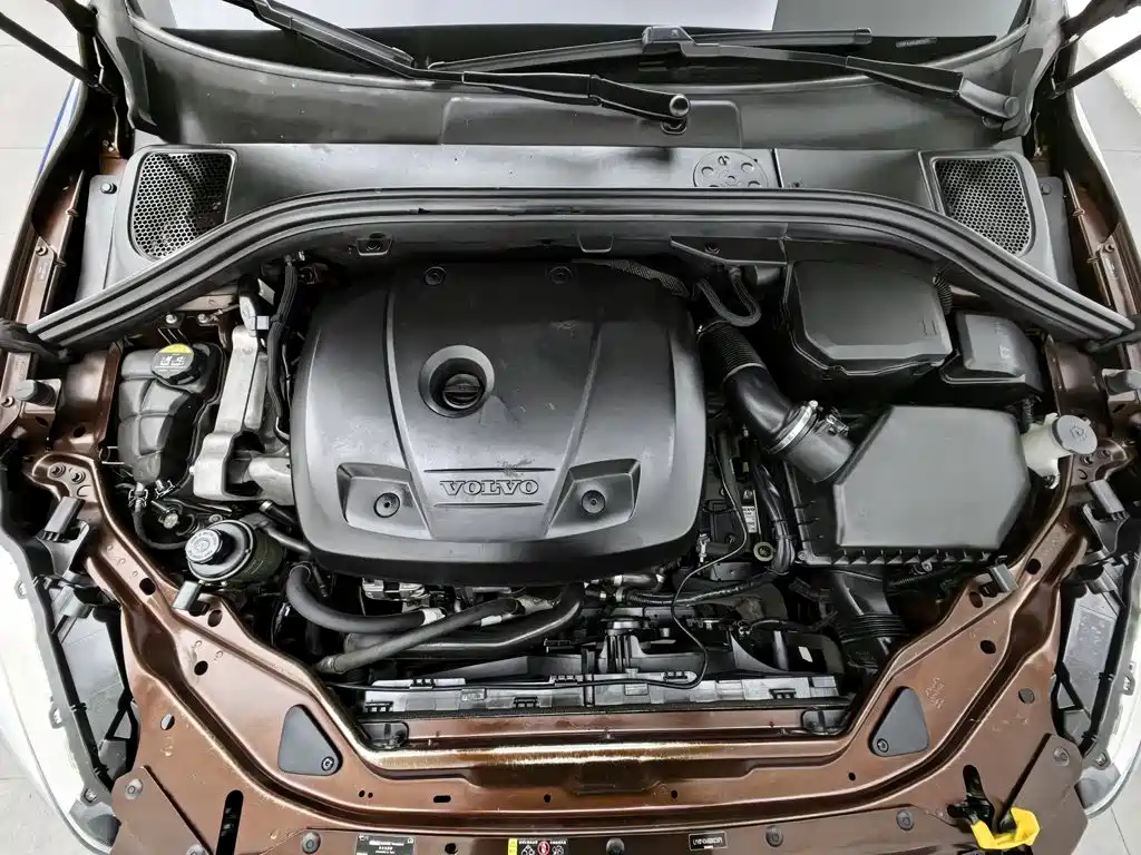 Volvo XC60 — миниатюра 6