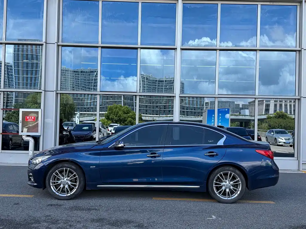 Infiniti Q50L — миниатюра 3