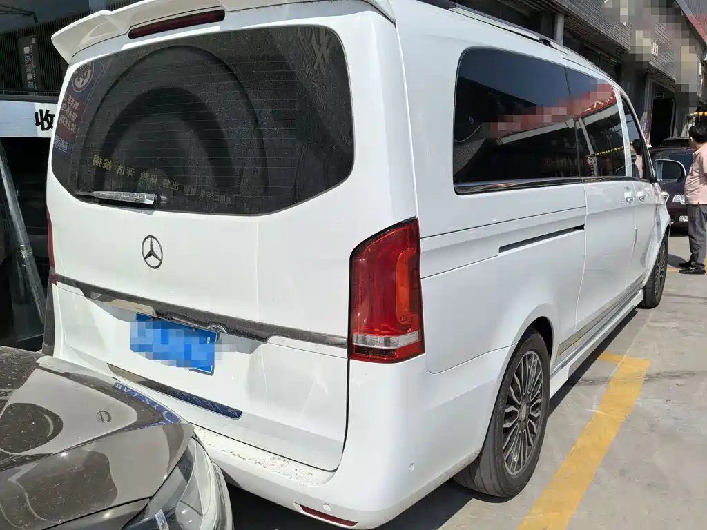 Mercedes-Benz Vito — миниатюра 6