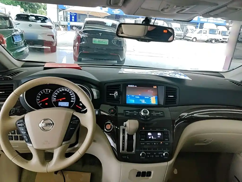 Nissan Quest — миниатюра 10