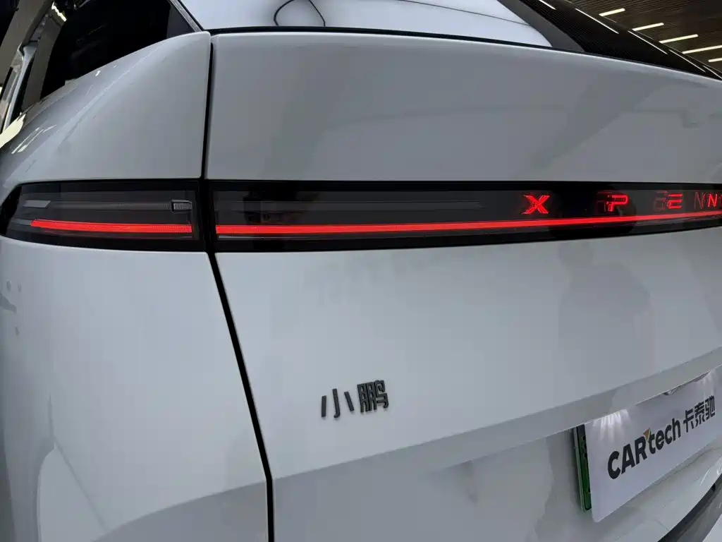 XPeng X9 — миниатюра 17