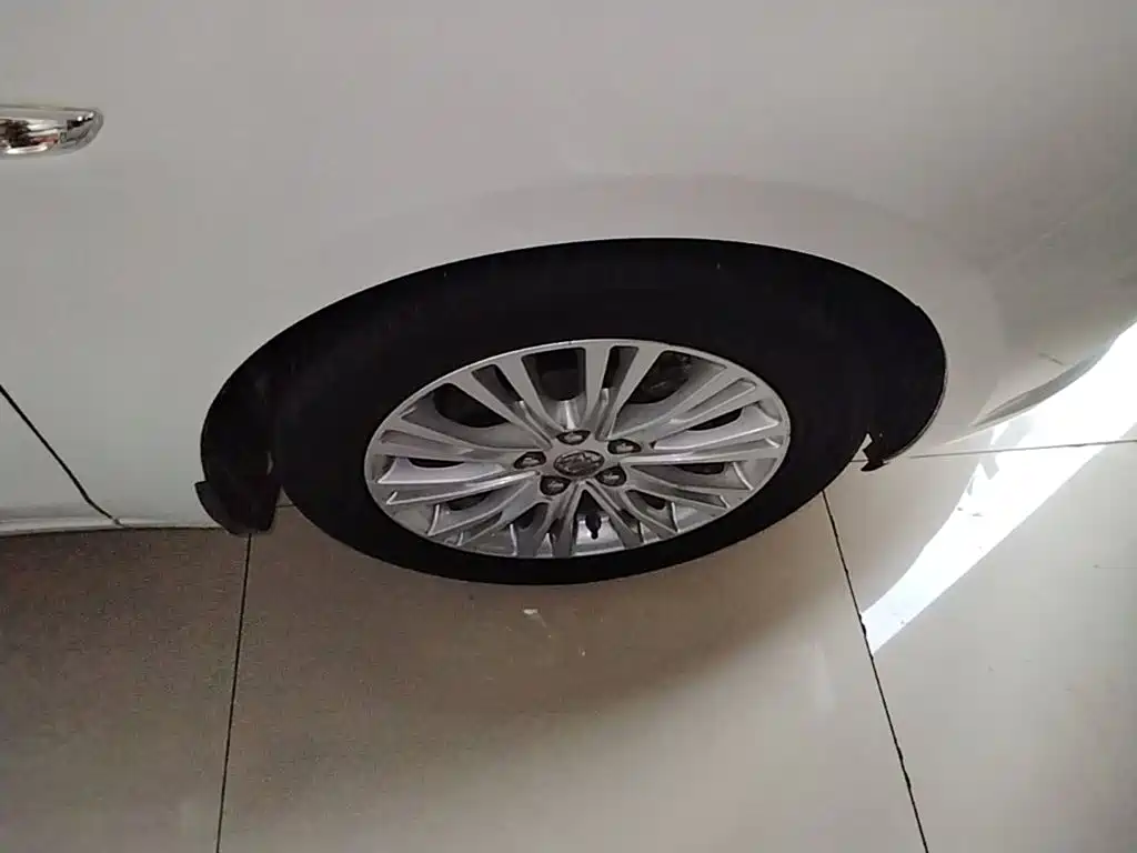 Buick Excelle — миниатюра 22