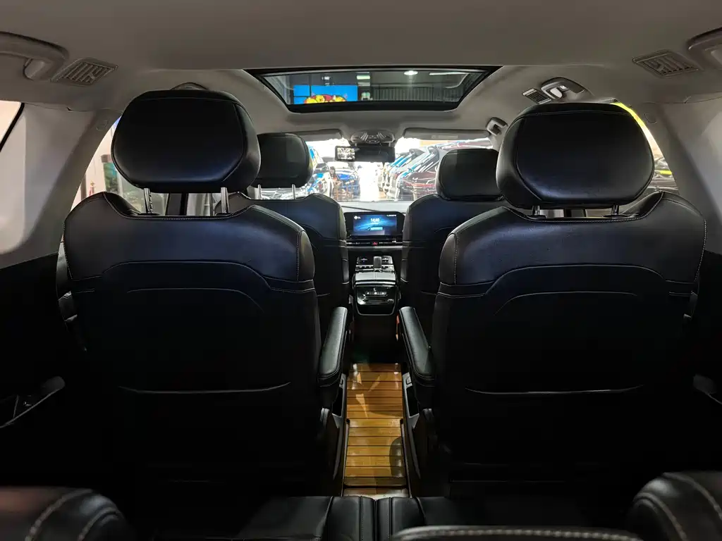 Wuling Victory — миниатюра 11