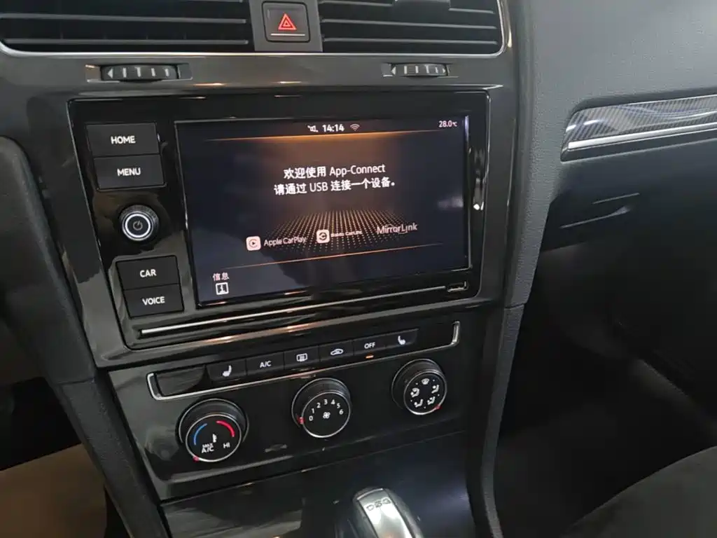 Volkswagen Golf — миниатюра 13