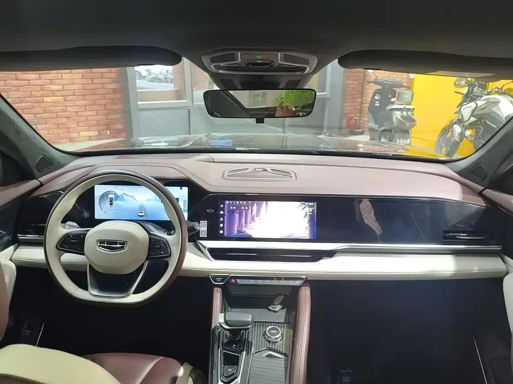 Geely Xingyue L — миниатюра 11