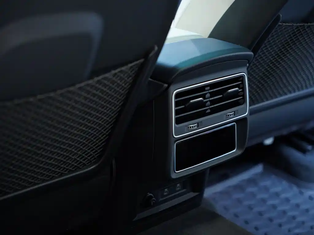 Audi RS Q8 — миниатюра 41