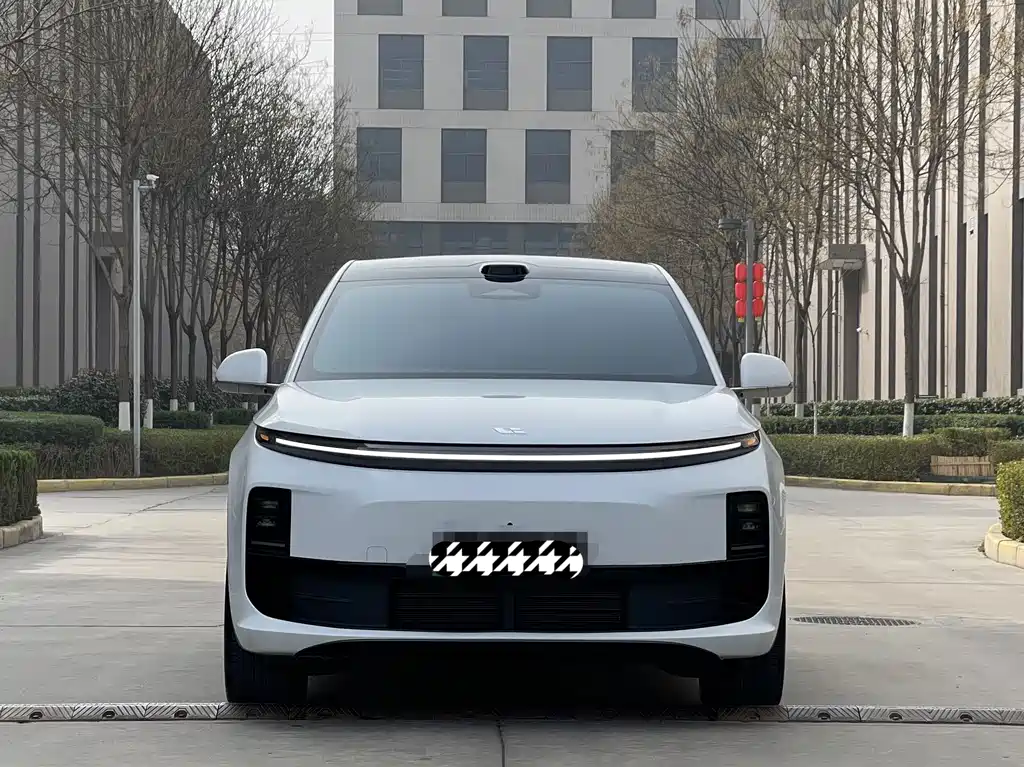 Li Auto Li L6 — миниатюра 2