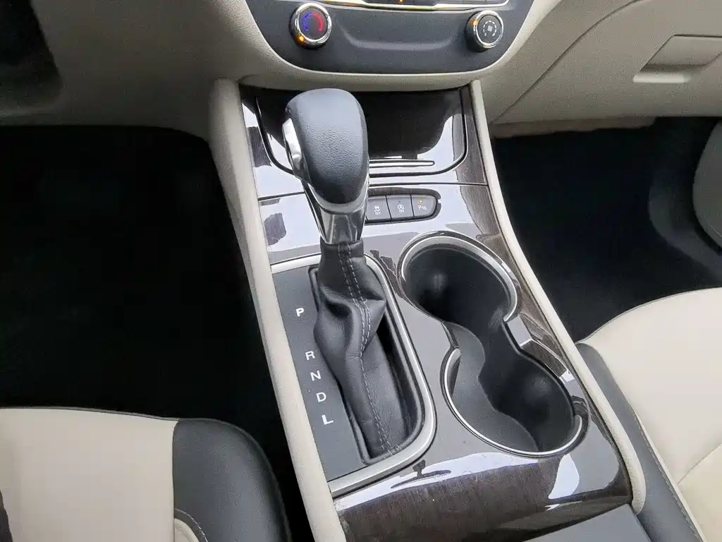 Buick Verano — миниатюра 13