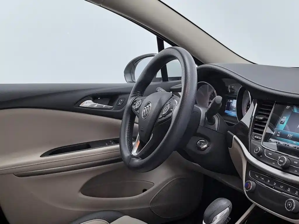 Buick Verano — миниатюра 22