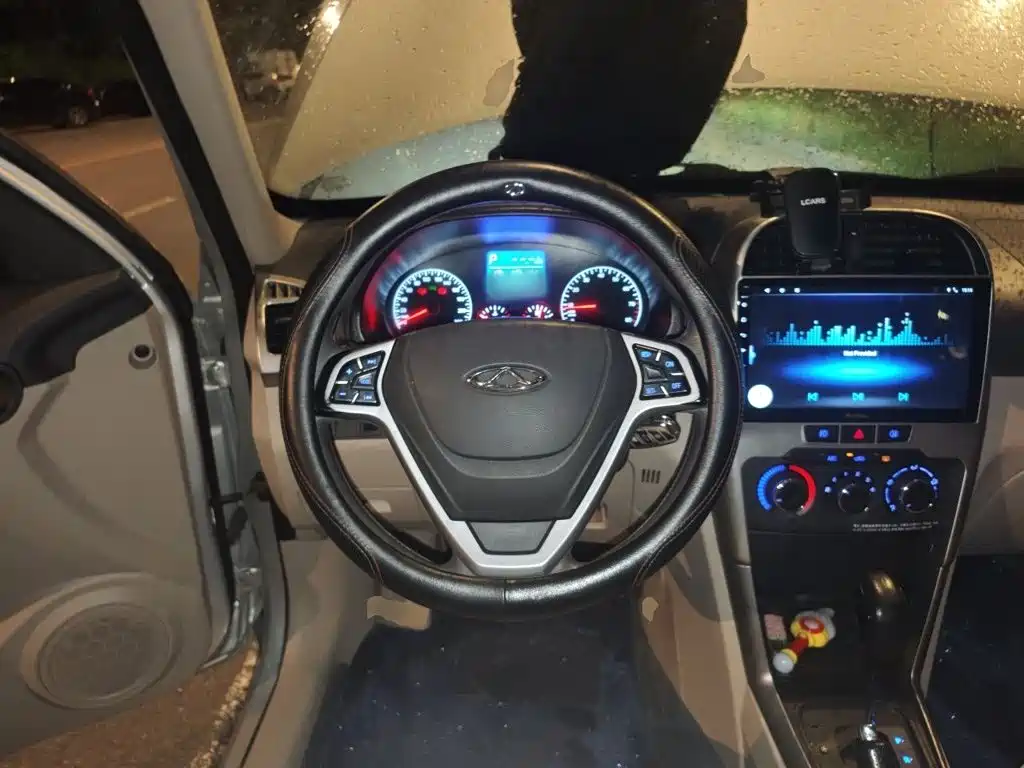 Chery Tiggo 3 — миниатюра 11