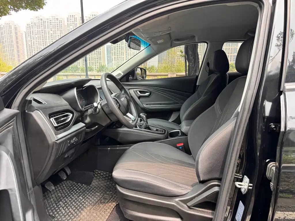 Jetour X70M — миниатюра 4