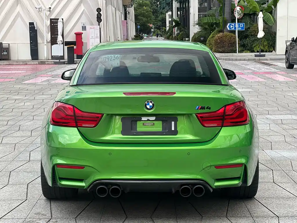 BMW M4 — миниатюра 5