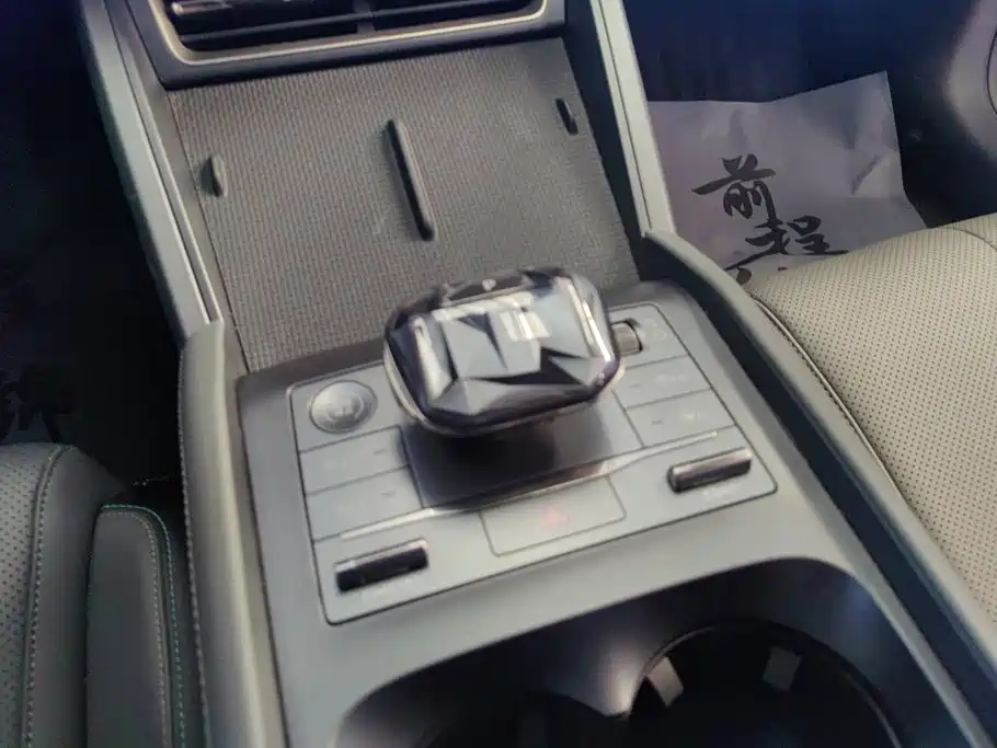 BYD Qin L — миниатюра 16