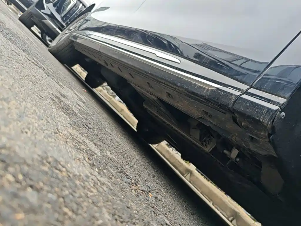 Hongqi Hongqi HQ9 PHEV — миниатюра 21