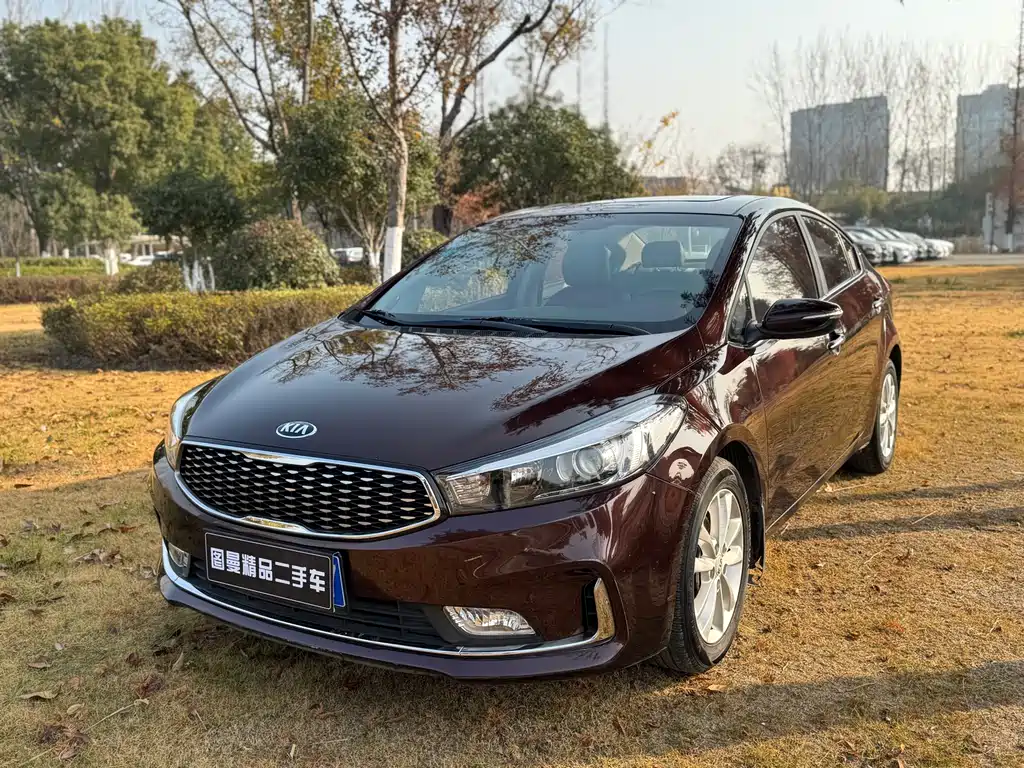 KIA K3
