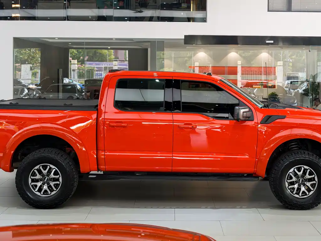 Ford F-150 Raptor — миниатюра 21