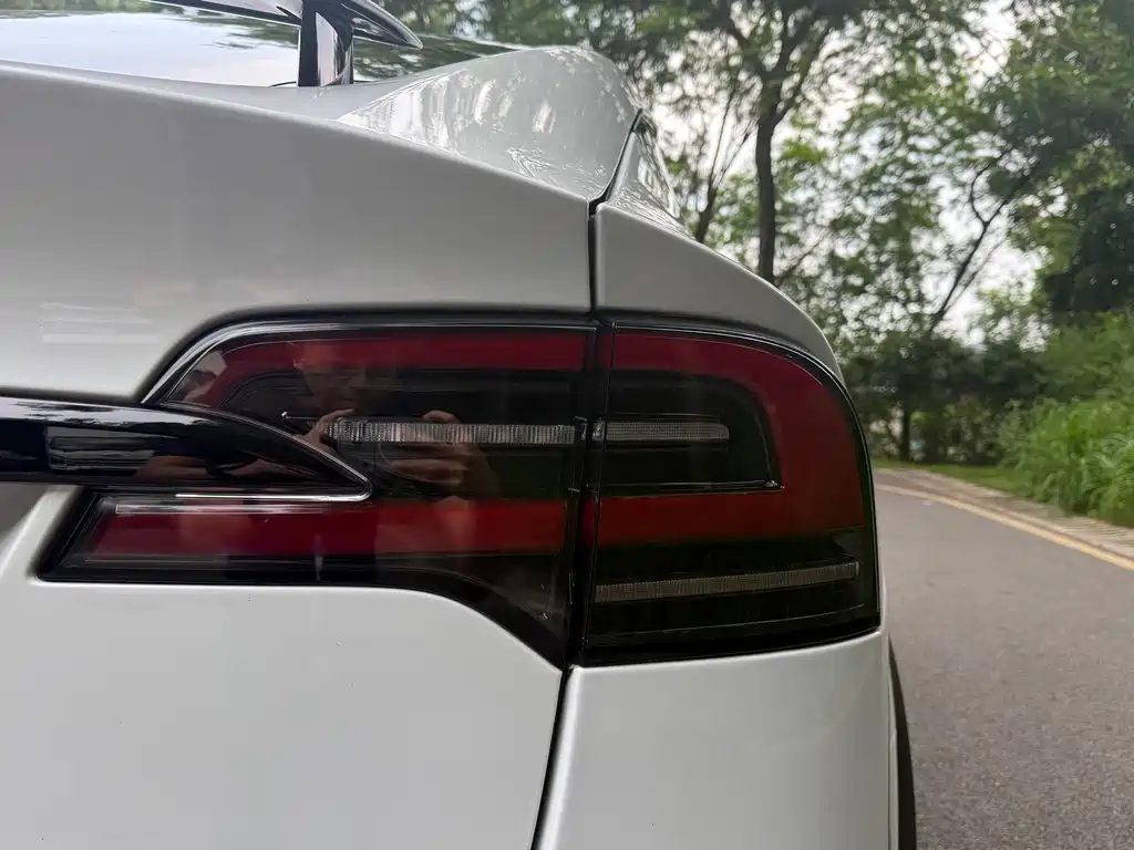 Tesla Model X — фотографии объявления, Фото 22
