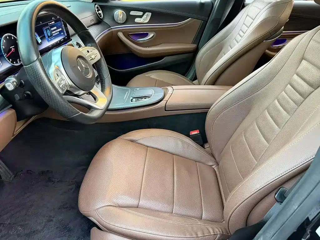 Mercedes-Benz E-Class — миниатюра 5