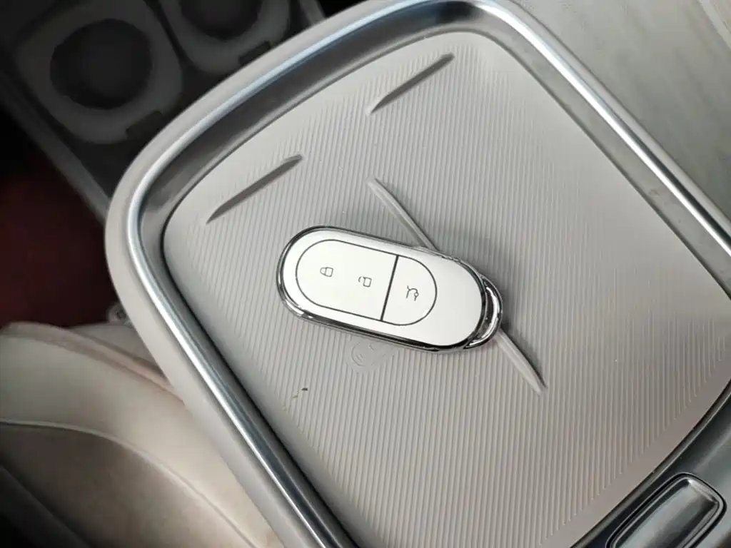 Leapmotor Leapmotor B10 — миниатюра 9