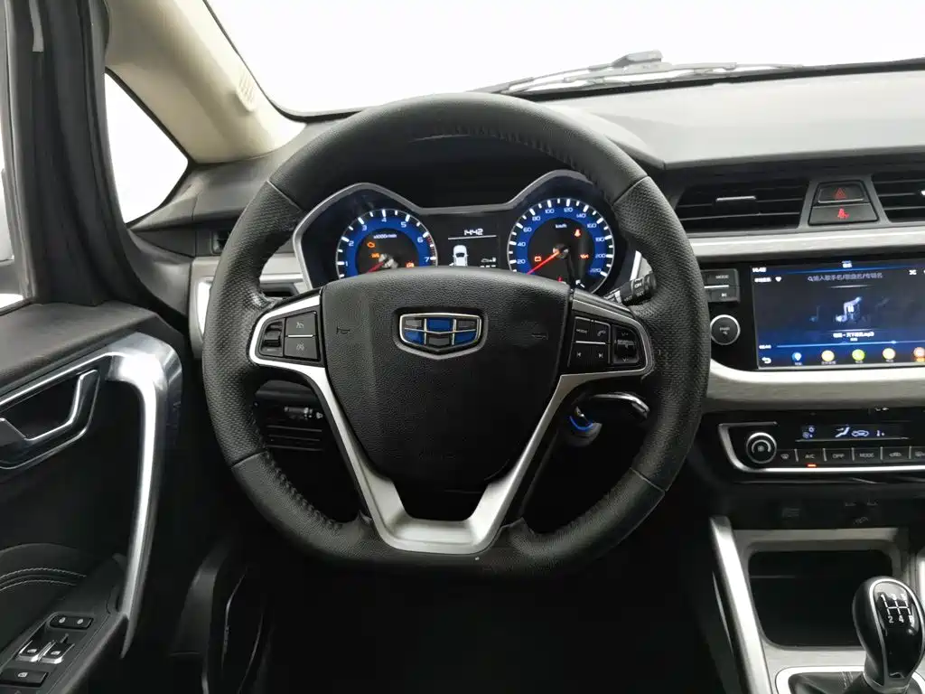 Geely Vision X3 — миниатюра 11