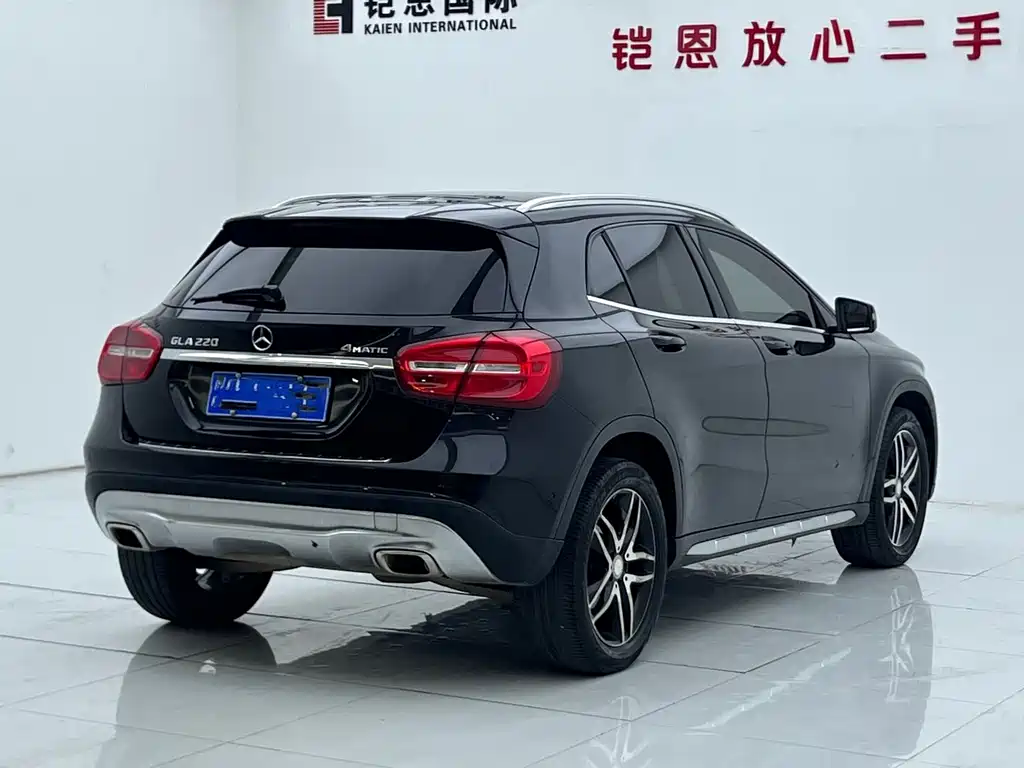 Mercedes-Benz GLA — миниатюра 7