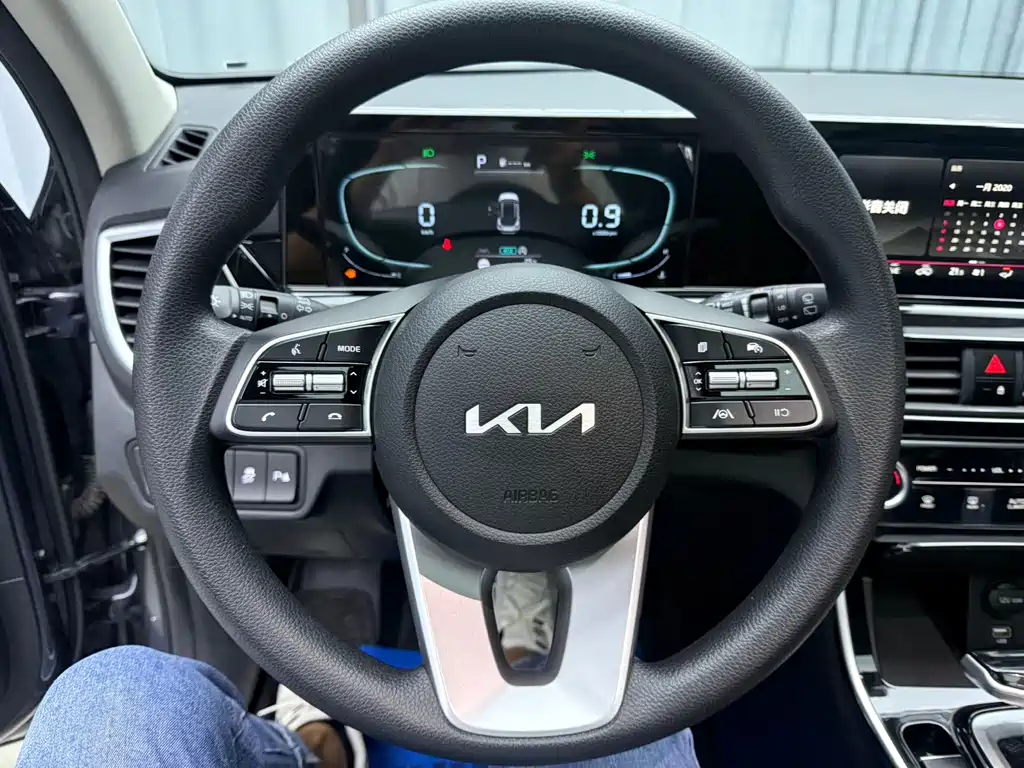 Kia Seltos — миниатюра 13