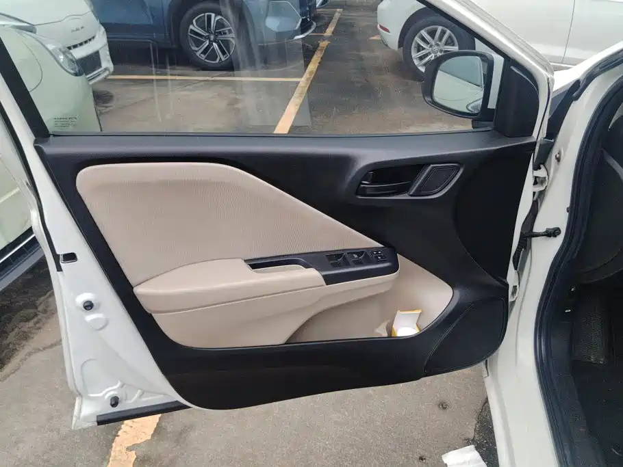 Honda City — миниатюра 7