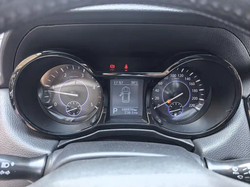 JMC Yusheng S350 — миниатюра 7