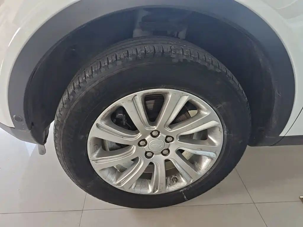 Land Rover Discovery Sport — миниатюра 23