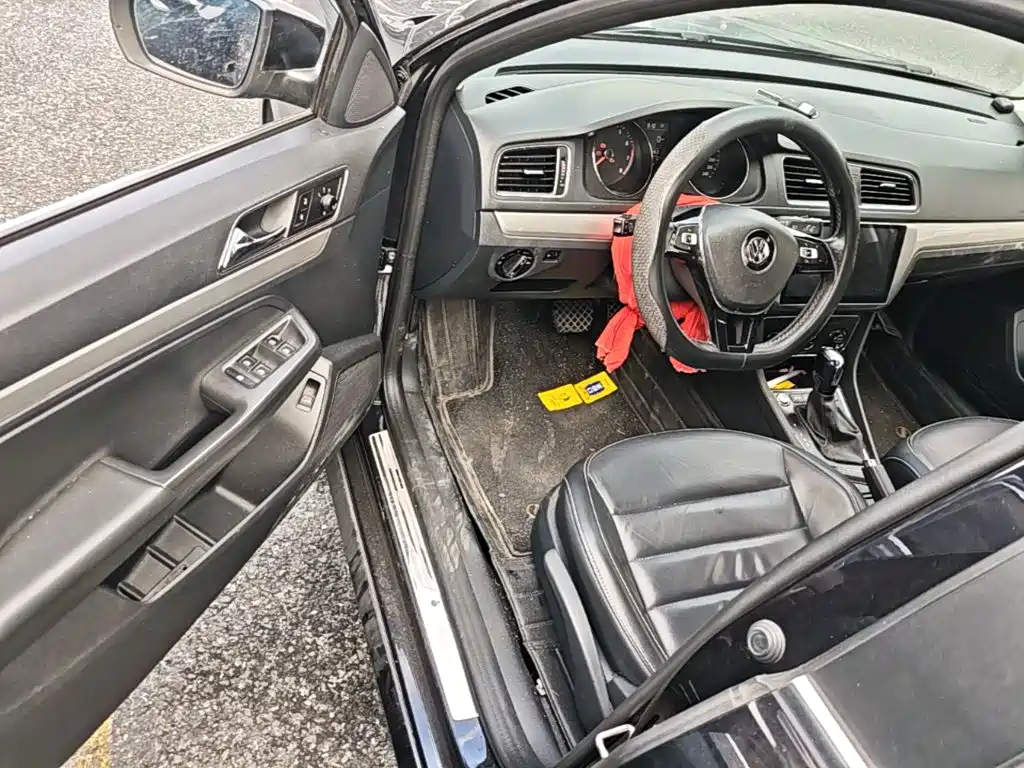 Volkswagen Lavida — миниатюра 21