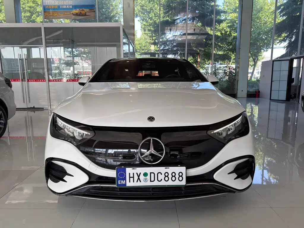 Mercedes-Benz EQE