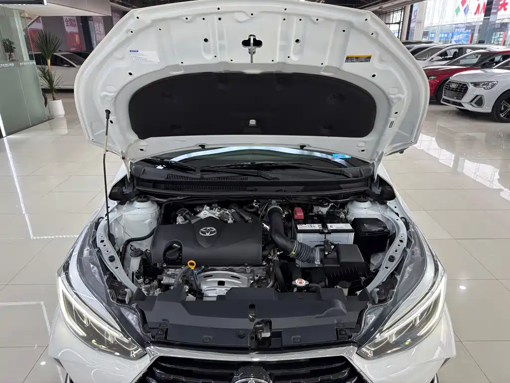 TOYOTA YARIS L ZHIXUAN