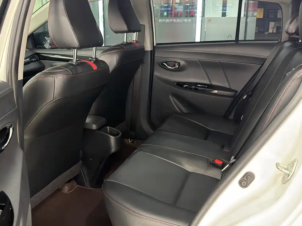 TOYOTA YARIS L ZHIXUAN